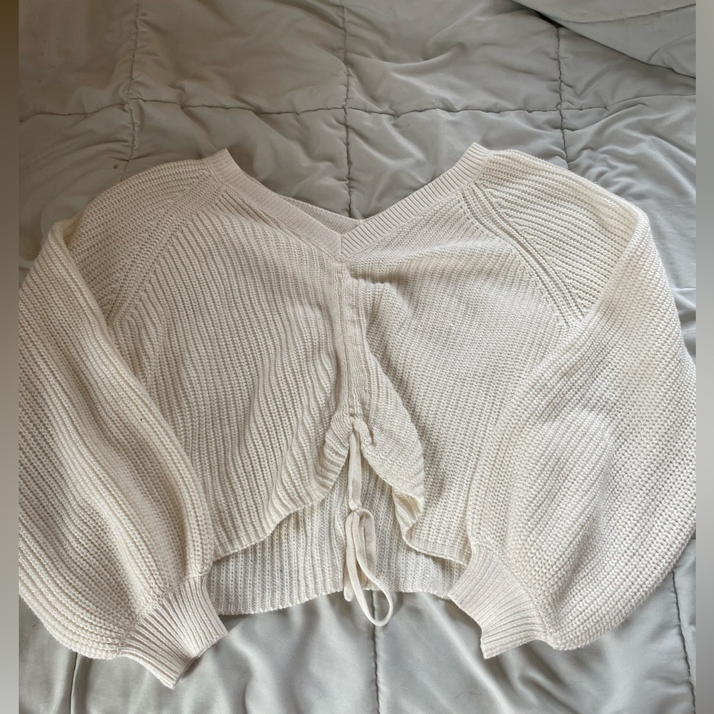 So White off-the-shoulder Sweater
